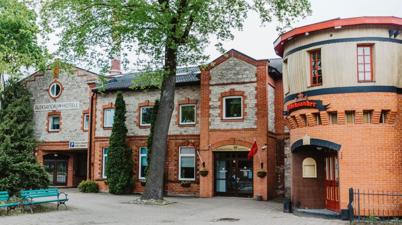 Aleksandri Hotel Тарту Екстер'єр фото