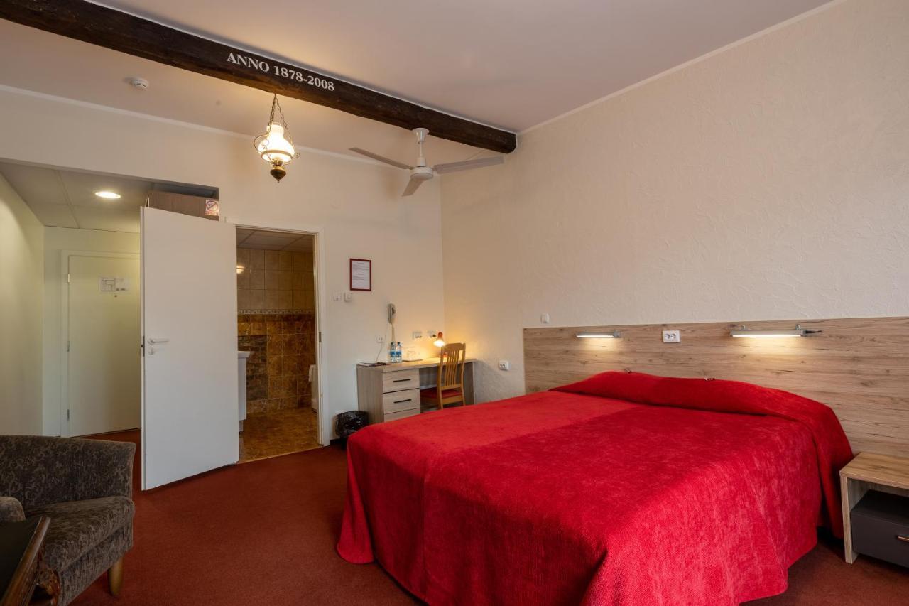 Aleksandri Hotel Тарту Екстер'єр фото