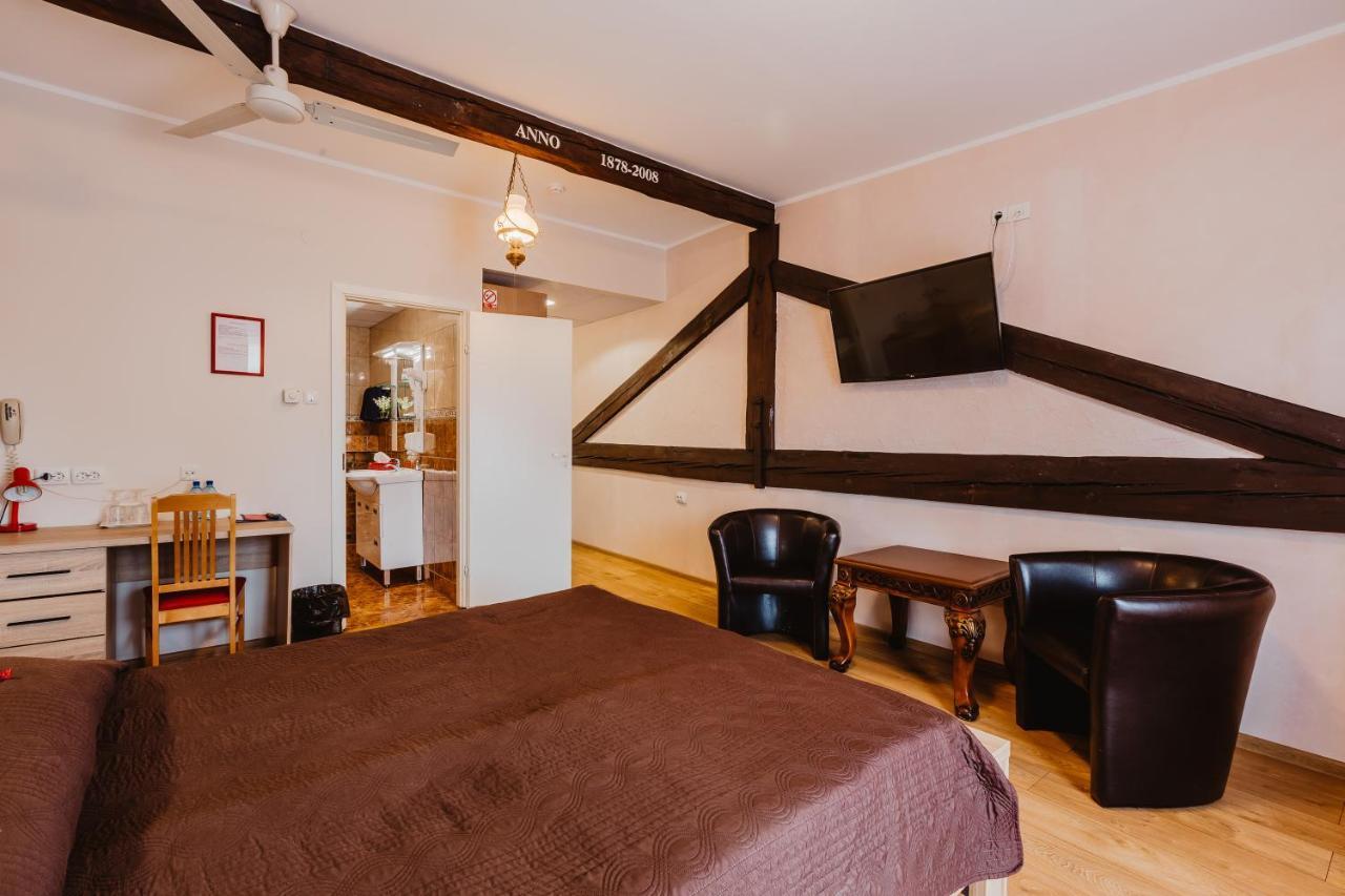 Aleksandri Hotel Тарту Екстер'єр фото