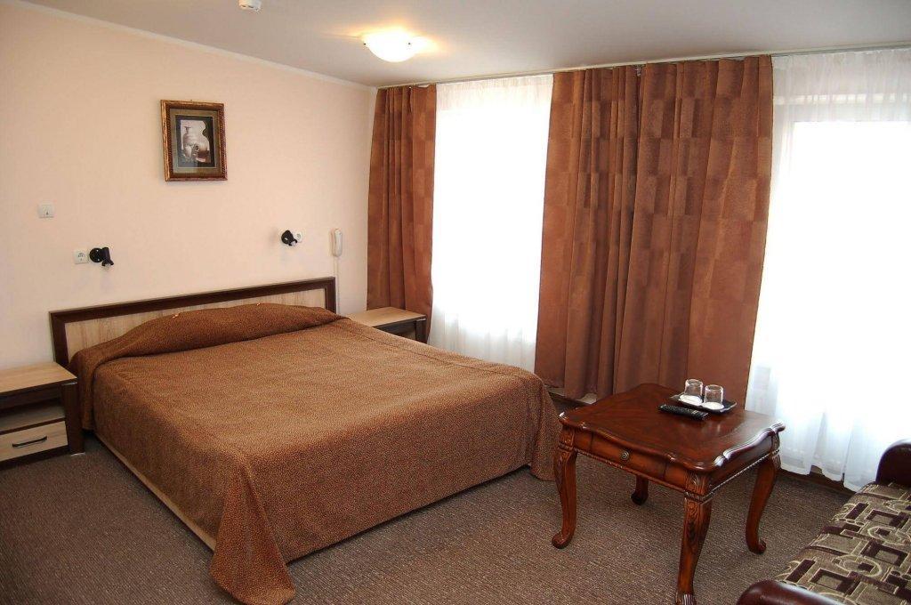Aleksandri Hotel Тарту Екстер'єр фото